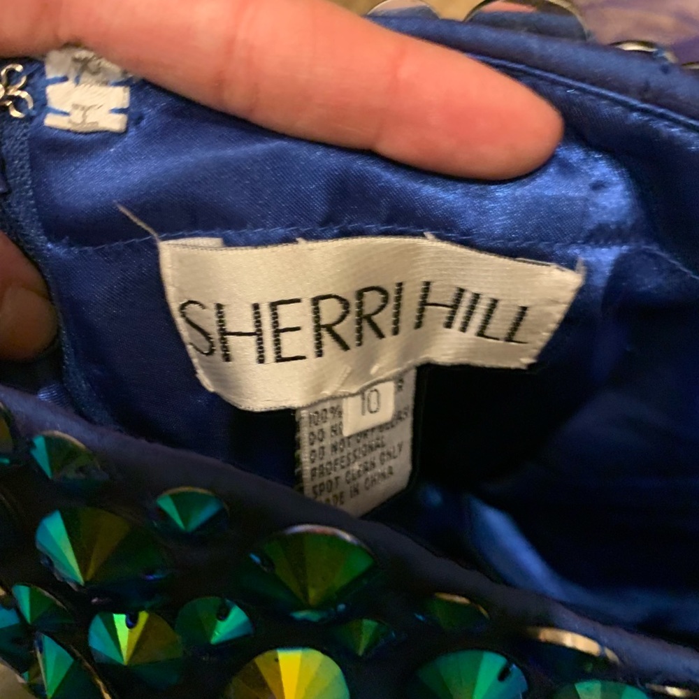 Sherri Hill prom dress